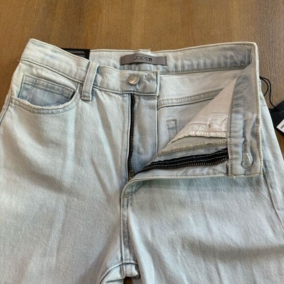 Joe's Jeans Size 24 Light Wash Caryl High-Rise Flare Not‎ Distressed - Picture 10 of 15